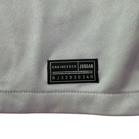 Air Jordan Qatar Airways T Shirt Paris St Germain Gray Womens XL - Picture 6 of 11